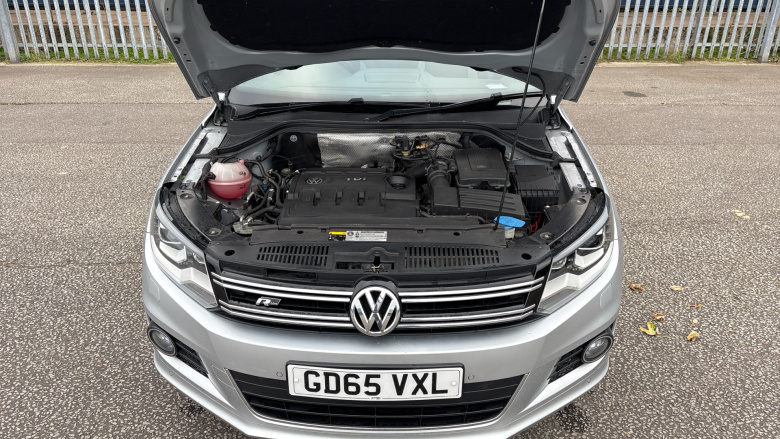 Volkswagen Tiguan 2.0 TDi BlueMotion Tech R-Line 5dr 150 DSG [NAV] Diesel Estate